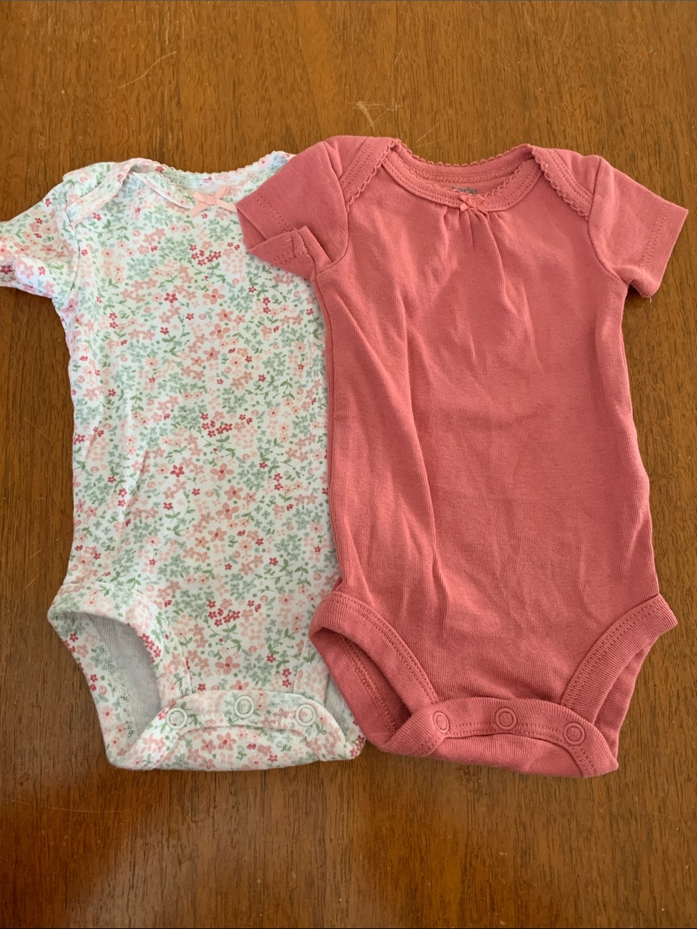 🍓3/$10 Carter's Newborn Short-Sleeve Baby One-Piece Set in Rose & Floral